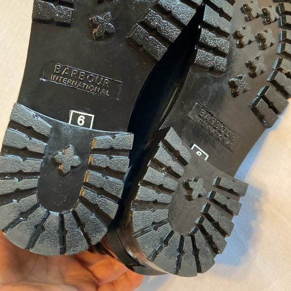 Barbour International Mugello short biker wellington boot in shiny black Size 6 - Picture 12 of 13